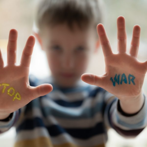 Los Niños no quieren Guerras | Decomadreo | Empatía Infantil